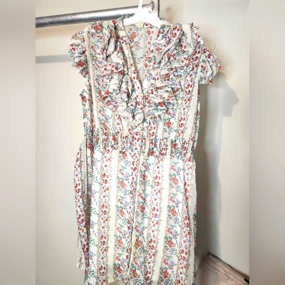 Forever 21 Multicolor Floral Blouse